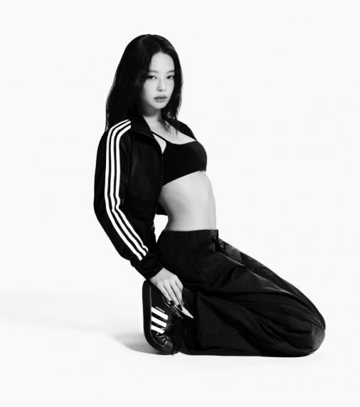 아디다스 제니 콜라보 공개! 이번엔 진짜 다르다… 출시일·신발 총정리