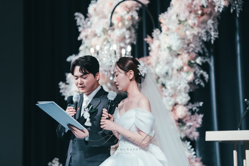 강릉 씨마크 호텔 결혼식스냅, 예식 전 표정부터 버진로드 입장까지