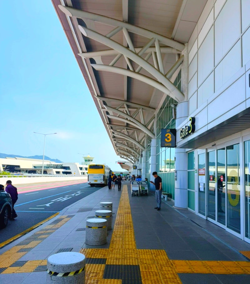 부산 김해공항 주차비 사설 주차장 요금 비교 라운지 환전