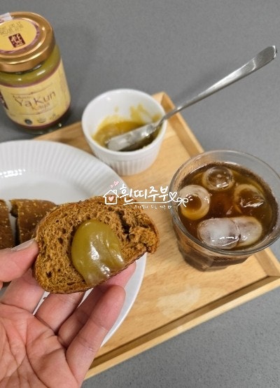 아웃백 부시맨빵, 인터넷 주문 해봤더니? 망고스프레드 대신 '카야잼' 조합 강추