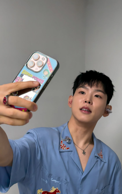 “결혼 후 확 달라졌다...” 폴킴, 갑자기 성형설까지? 불거진 근황에 팬들이 놀란 이유