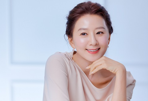 김희애, 남편 이름도 모르고 3개월 만에 결혼…알고 보니 ‘한국의 빌 게이츠’였다
