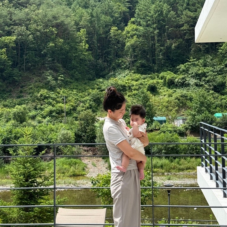 "6개월 아기 비행기 타면 청력 손상?!" 엄마들 기겁하게 만드는 인스타 소문의 진실은..