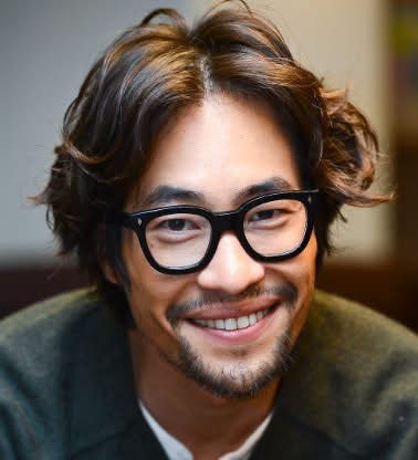 류승범, 슬로바키아인 아내와 운명 같은 사랑…"나의 사랑이자 스승"