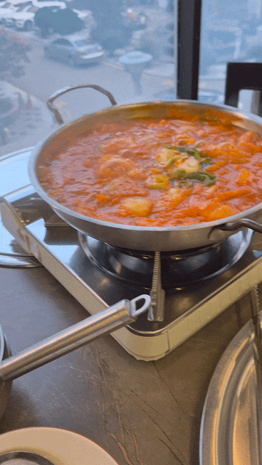 창원 용호동 맛집 한일식당 | 쌈싸먹는 김치찌개 가성비 든든한 밥집 (주차)