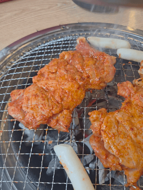 가평 자라섬닭갈비 맛집 유명숙 춘천닭갈비, 고추장 숯불닭갈비 & 매콤새콤 비빔막국수