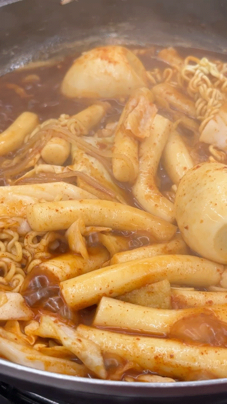 애플하우스 | 이수역 약 40년된 서울 3대 떡볶이 맛집 후기 (옛날 즉석떡볶이, 무침만두, 주차,....