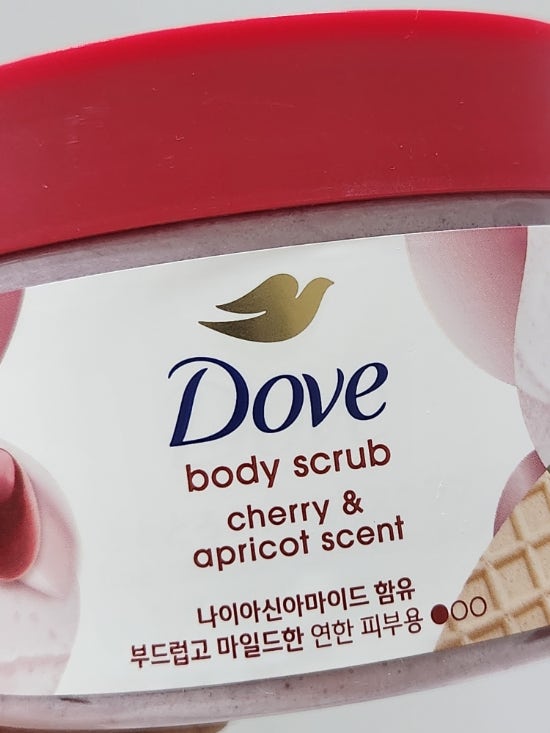 도브 바디스크럽 체리&애프리콧 사용법 사용후기ㅣ트와이스나연 추천템 도지마롤바디스크....
