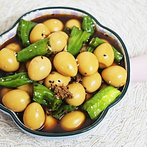 메추리알장조림 레시피 꽈리고추 소고기 메추리알 장조림 만들기