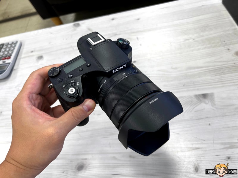 하이엔드 컴팩트 중고카메라 추천 소니 RX10 4 매력적