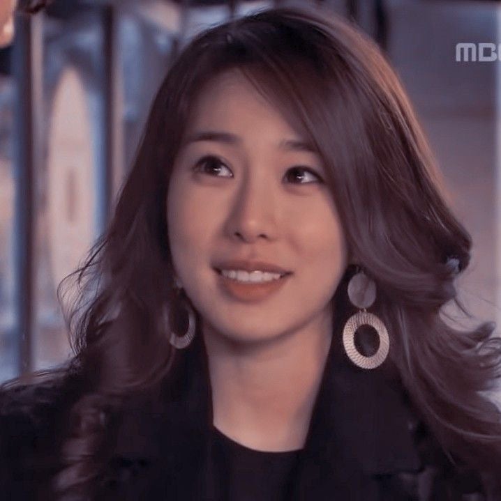 요즘 MZ가 좋아하는 그 시절 어른여자, 유인나 리즈시절 사진모음