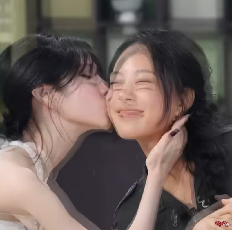 비비 동생이 트리플에스 김나경이라고? 워터밤 여신과 아이돌 자매의 놀라운 유전자 (프로필....