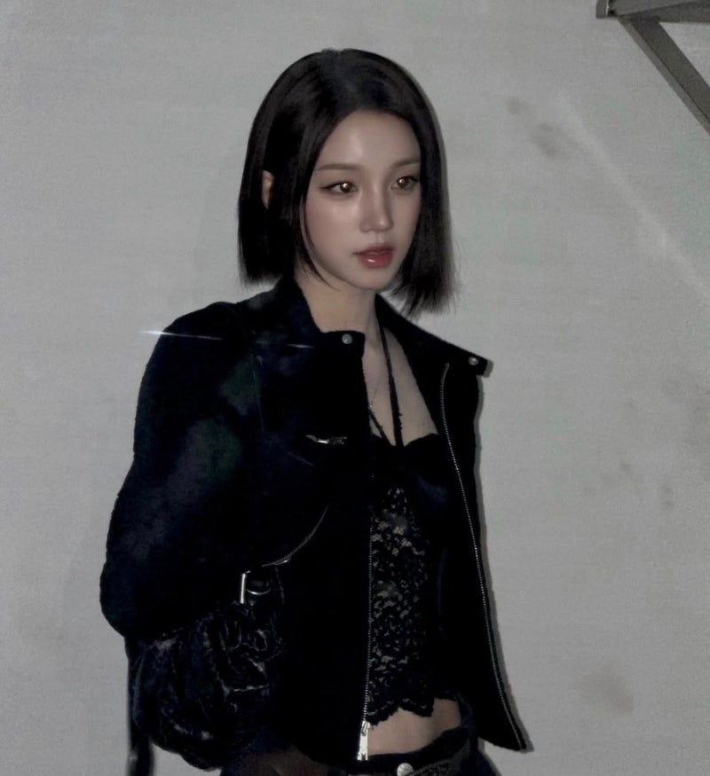 단발병 제대로 오는 아이들 우기 단발✨ 시크부터 러블리까지 다 되는 단발 스타일