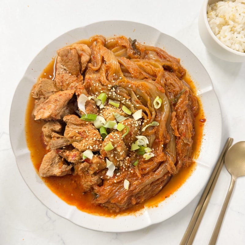 돼지고기 김치찜 레시피 앞다리살 묵은지 김치찜 레시피