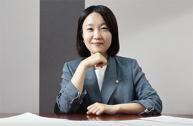 이재명, 중기부 장관 후보자에 '이소영 의원' 파격 발탁…학력 고향 나이 프로필