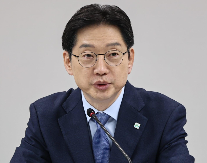 신임 대통령 정무특별보좌관, 김경수 전 경남지사 임명