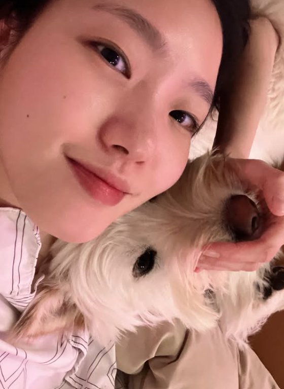 출연작 3편 모두 벡델초이스 김고은 프로필 학력 고향 재산 나이 가족 배우자 작품활동 사건....