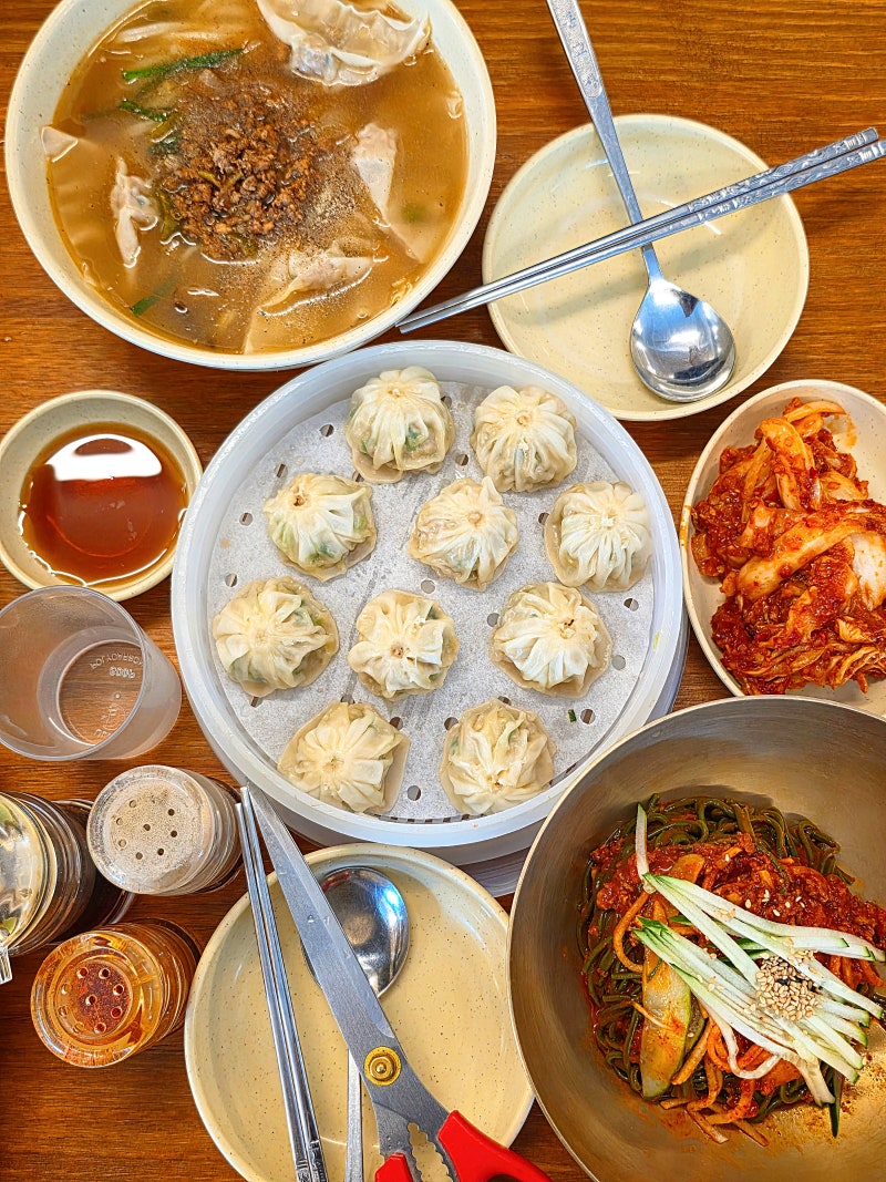 명동 명동교자 본점 웨이팅 포장 주차 혼밥 1호점 신관 차이
