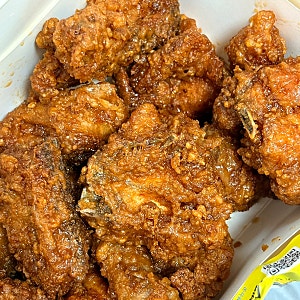 bhc 치킨 메뉴 추천 비에이치씨 쏘이갈릭킹 허니 후기