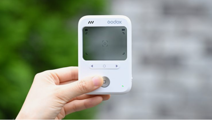 [리뷰/사용기] Godox C100 투명 뷰파인더 카메라 — 해외 리뷰 정리