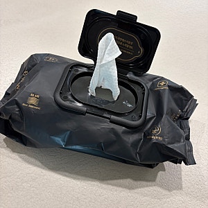 브라운 물티슈 VIP 골드 블랙 리뷰 | 국민템 신생아는 무조건 이거 적당한 촉촉함 병원 조리원....