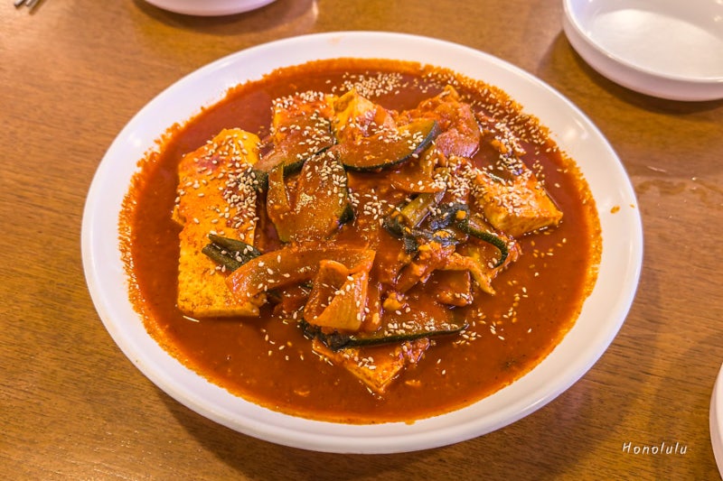 대전 월평동 맛집 동원칼국수 두부두루치기 칼국수 후기