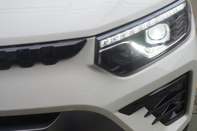 인천 티볼리 LED 합법 전조등 교체 후 헤드라이트 시야 달라짐