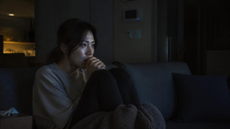 잔인하기보다 심리적으로 무서운 넷플릭스 스릴러 추천 5편