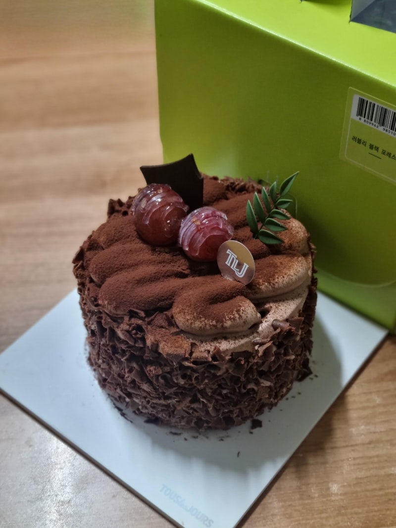 뚜레쥬르 케이크 러블리 블랙 포레스트 가격, 맛 후기