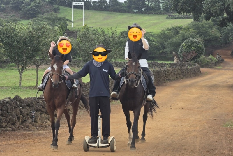 ✈️ 6세 아이와 제주도 3박4일 (2일차) 목장카페 밭디 승마·낙타트레킹 꿀팁 & 서문식당 1만....
