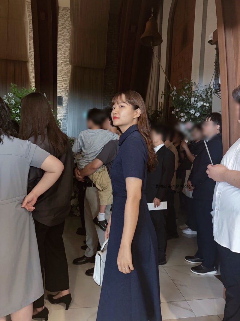 결혼식 하객룩 원피스 대여 엠므 아르무아에서