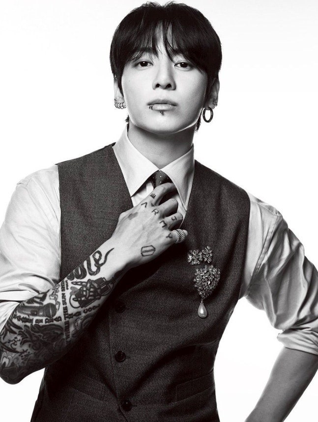 방탄소년단 정국 생일 광고판 전 세계 점령…뉴욕 하루 576회·도쿄 드론 1000대, ‘HAPPY JK DAY’....