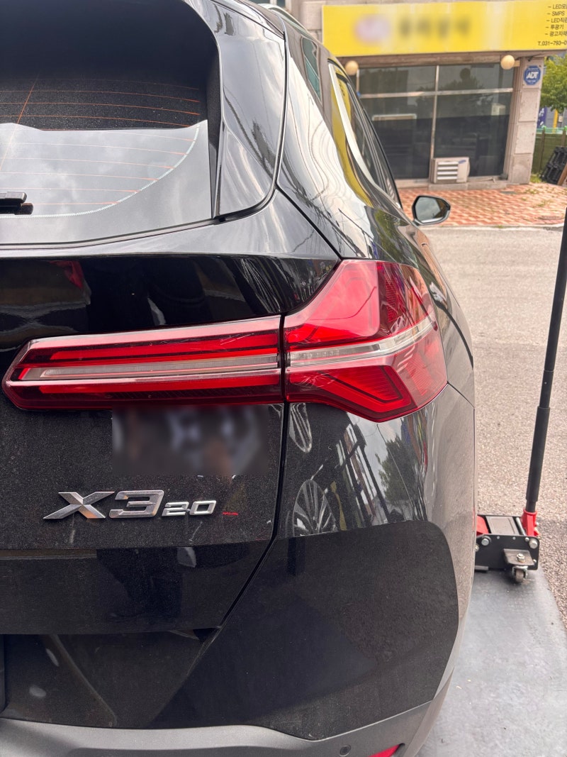 BMW X3 센터에서 타이어 펑크 확인은 해줬는데 수리는 안 해 준다구요?