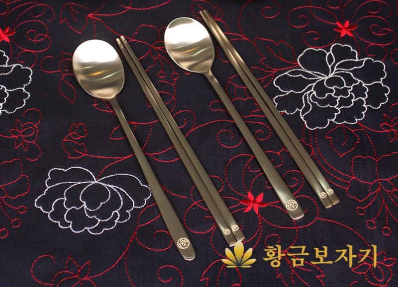 무형문화재 이점식 방짜유기수저의 차이점 4가지!