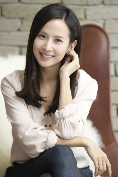 조여정, ‘방자전’ 춘향이 벌써 16년 전…‘기생충’으로 세계가 주목한 배우가 되기까지
