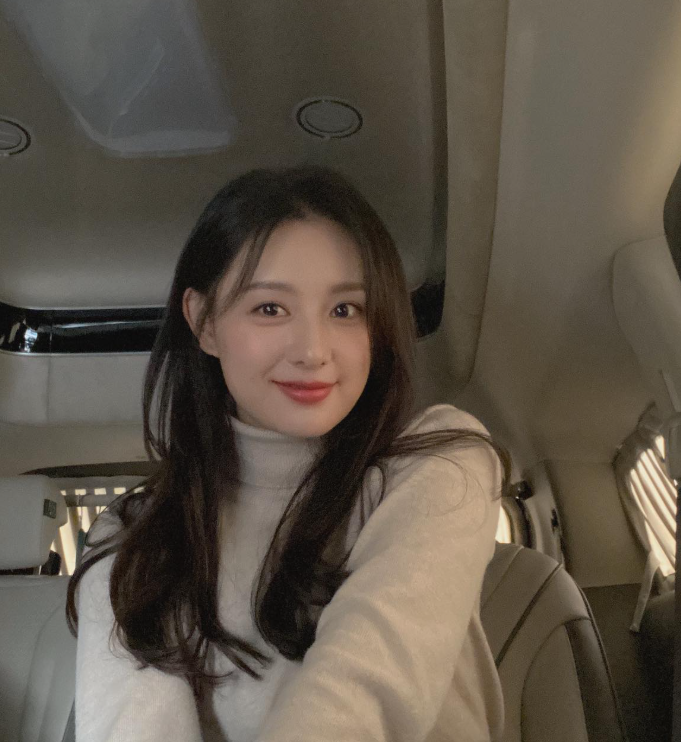 닥터X 천재 외과의사 변신 김지원 프로필 학력 고향 재산 나이 가족 배우자 작품활동 사건사....