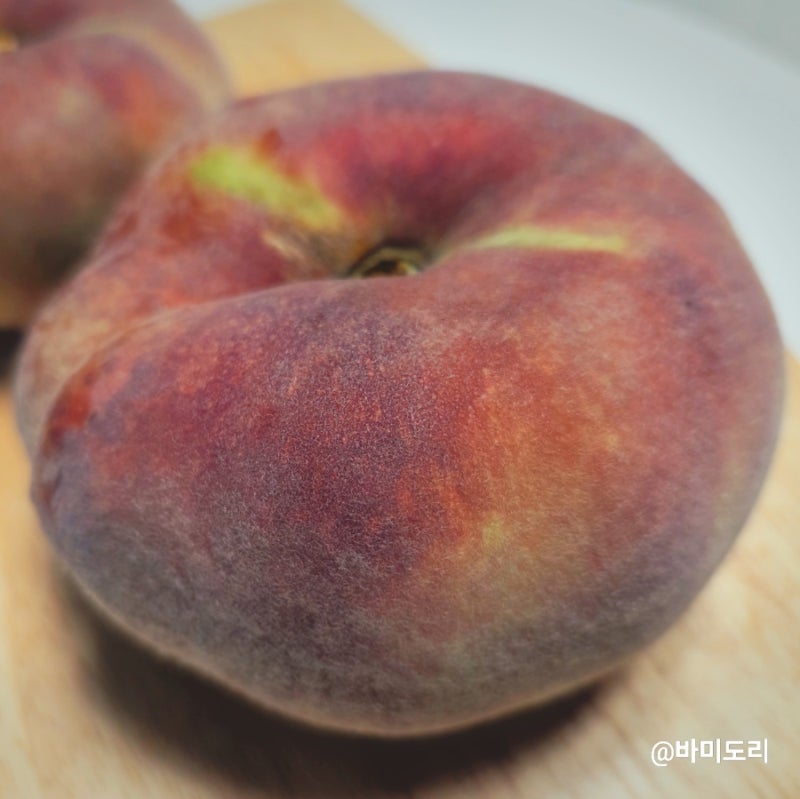 영천 거반도 납작복숭아 맛 후숙하면 더 꿀맛