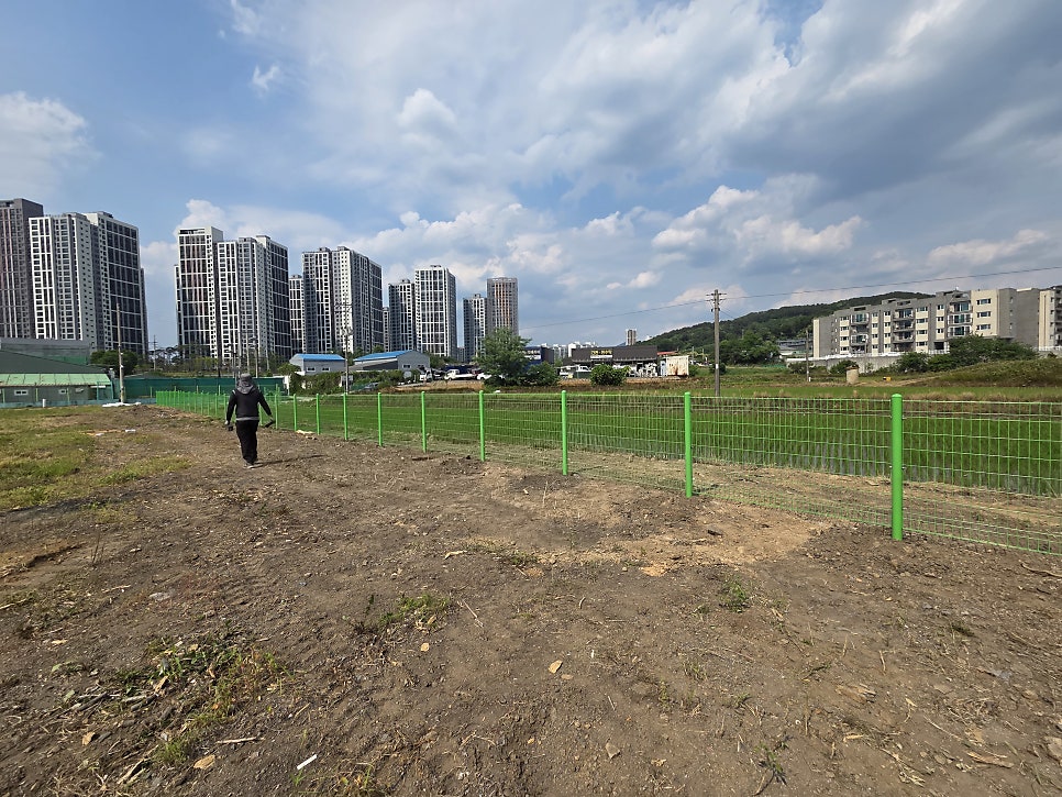 평택휀스 공장부지 총길이 300M 공터 펜스 설치