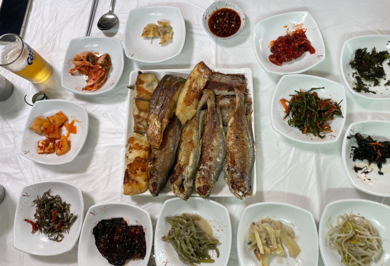 [여수 맛집] 금오도 백송식당 솔직 후기! 상다리 부러지는 역대급 생선구이 정식