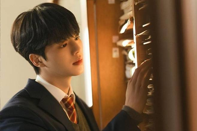 넷플릭스 1위 송강·13.6% 이준영 붙었다…tvN 제대로 일냈다
