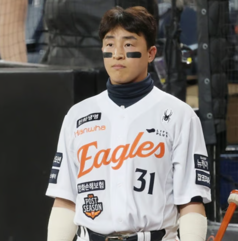 멈춰버린 KBO 역사 3000안타...두산 손아섭 방출설까, 확대엔트리 제외로 최대 위기