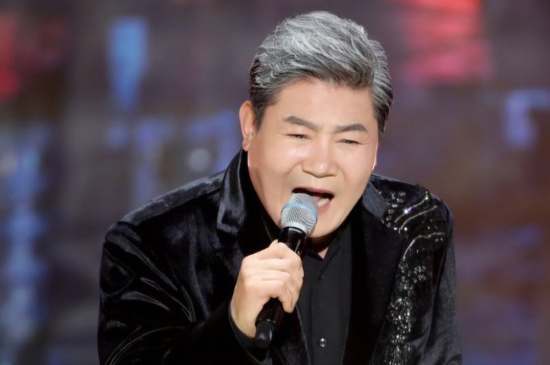 가수 '진성'의 굴곡진 삶과 노래