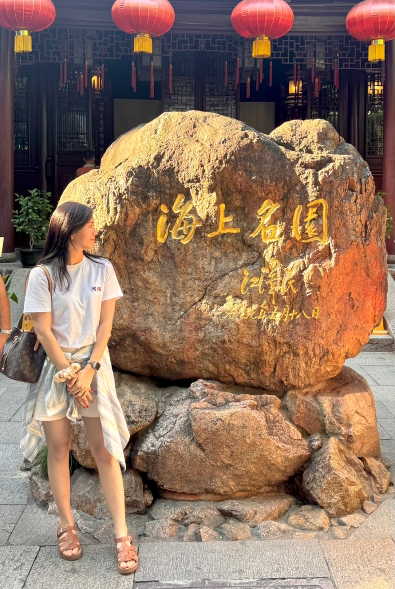 루이비통 네오노에BB 2년 찐 사용후기 (장단점, 수납, 착용컷 총정리)