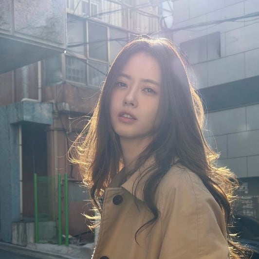 BTS 슈가 고아라 열애설, 같은 날 바르셀로나 사진 속 결말은?