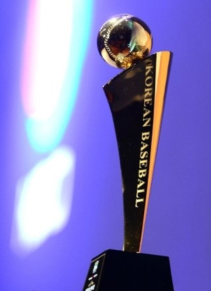 4전 전승 최민석인가, ERA 1.00 페덱인가…8월 MVP 역대급 경쟁 시작됐다