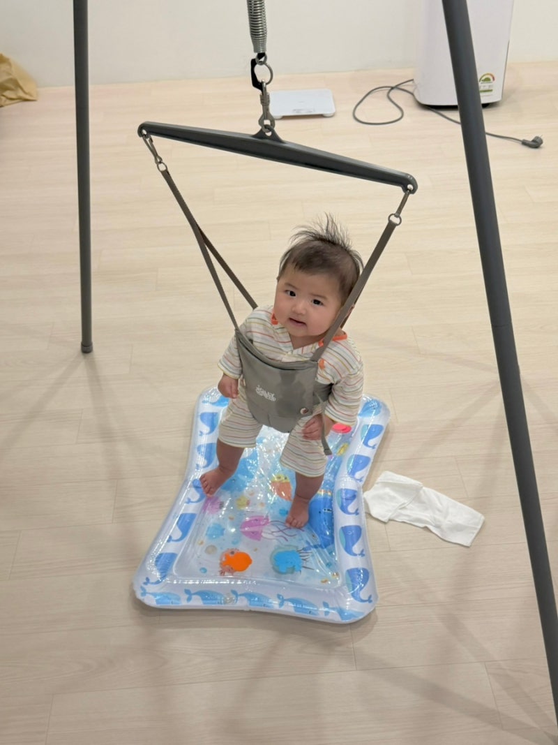 [베이비배 아기워터매트] 졸리점퍼 좋아하는 아기,, 워터매트 벌써 뽕뽑았어유,,