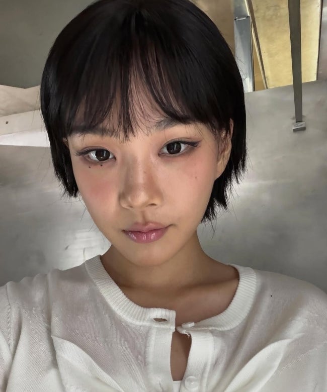 가수 비비 프로필｜나이 키 고향 학력 동생 인스타 및 워터밤 논란 공연 철학 총정리