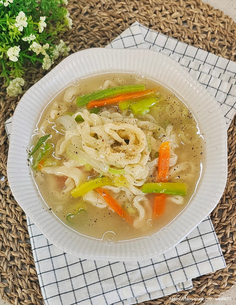 칼국수 레시피 간단 칼국수 육수부터 칼국수면 만들기