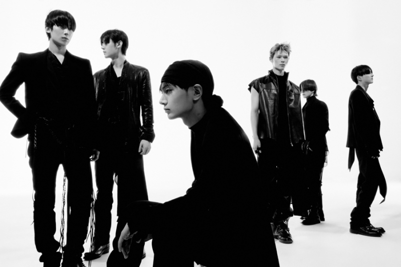 ENHYPEN Tops Billboard 200 After 6 Years of Debut, Setting a New Record