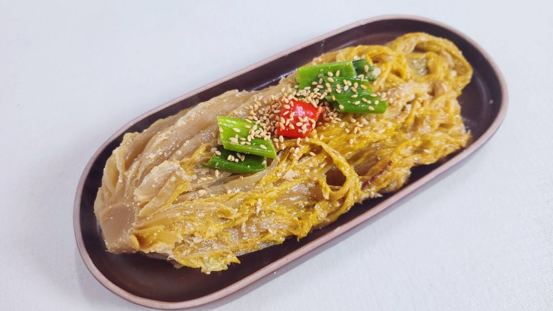 밥반찬 씻은 묵은지 요리 신김치지짐 들기름 볶음 입맛돋우는음식 묵은지지짐